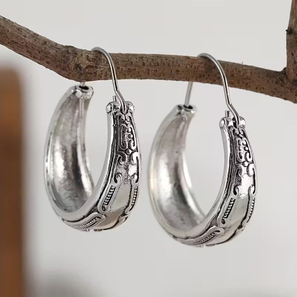Textured Silver Drop Hoop Earrings Intricate Retro Design Boho Secure Lghtweight